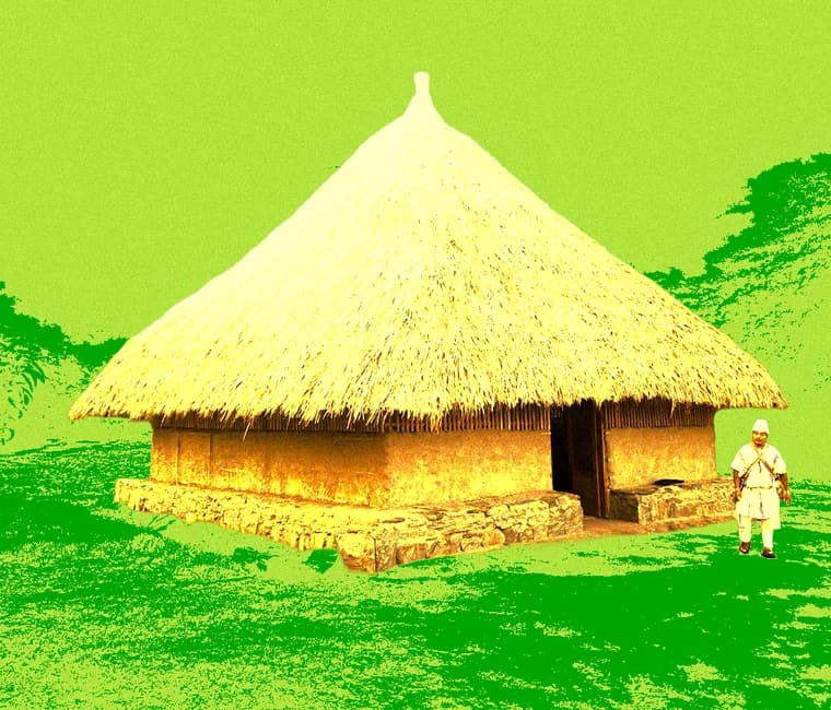 Aula intercultural Kunkurwa, de techo cónico de paja